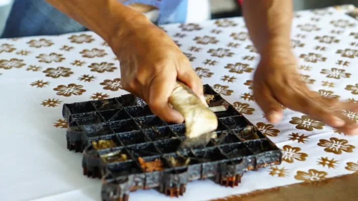 batik tools - stamping batik process
